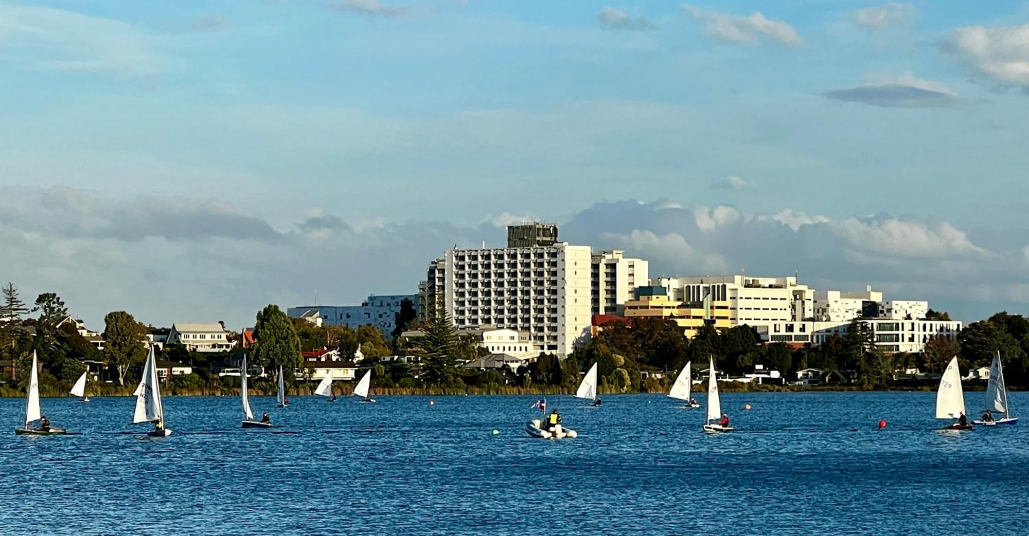 Apartmán Twee Tuis Hamilton Exteriér fotografie